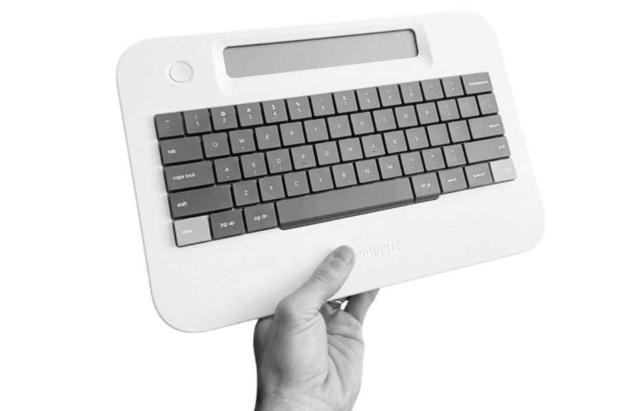 Freewrite Alphaホワイト Freewrite Alpha Review — Reese Hopper